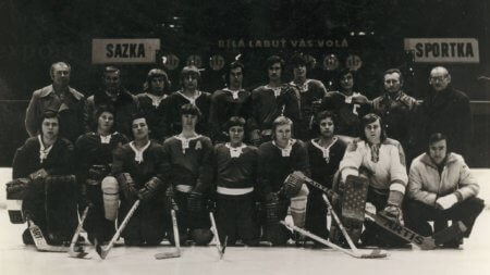 Chaberští hokejisté si zahráli i na ledě pražské Sparty