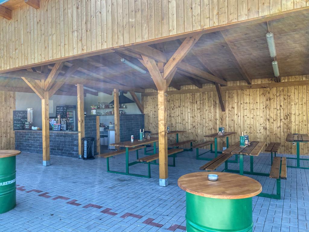 Nové zázemí pro diváky fotbalu